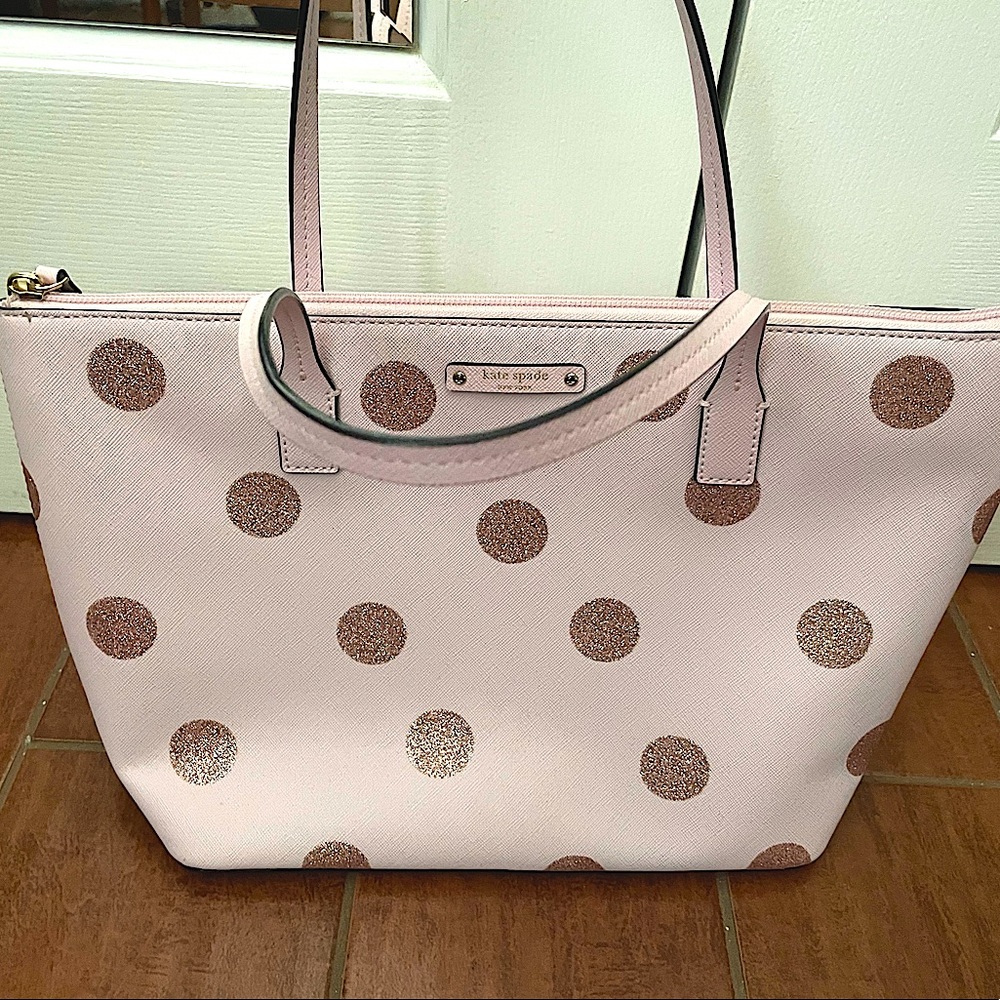 Kate Spade purse in great condition